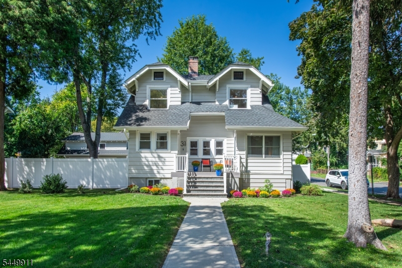 31 Morse Ave