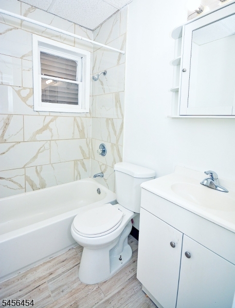 526 Court St Property Photo 13