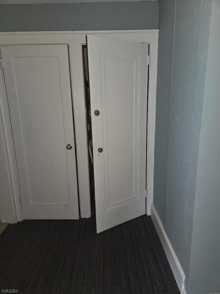 561 Northfield Ave Property Photo 19