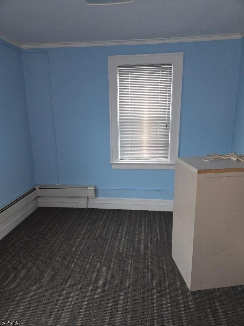561 Northfield Ave Property Photo 22
