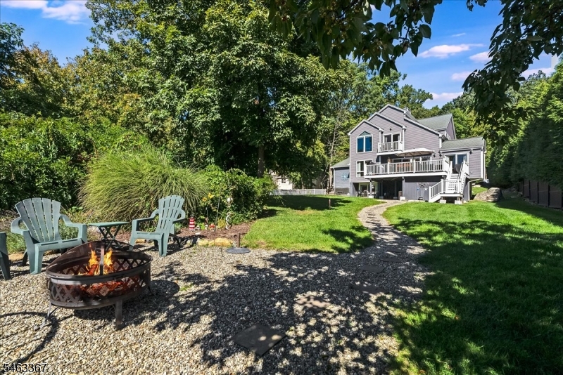 34 N Shore Trl Property Photo 1