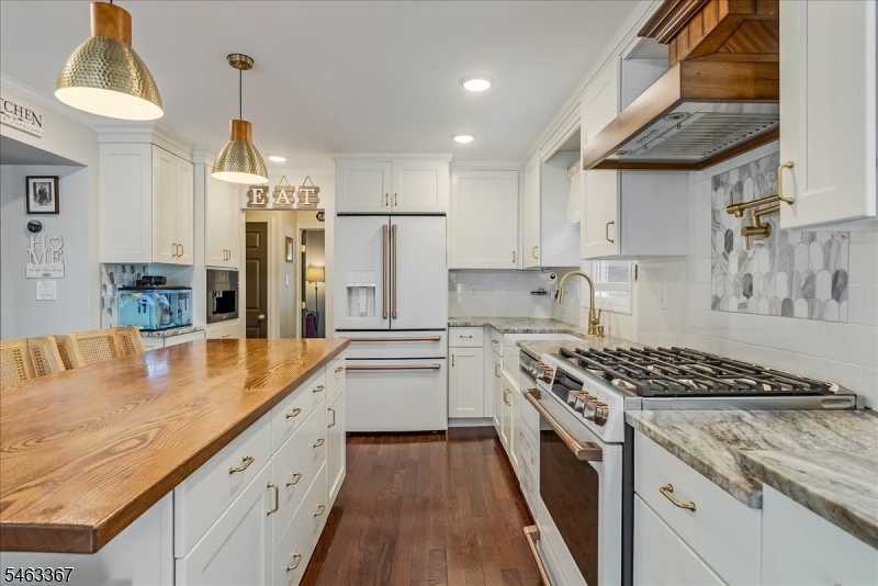 34 N Shore Trl Property Photo 10
