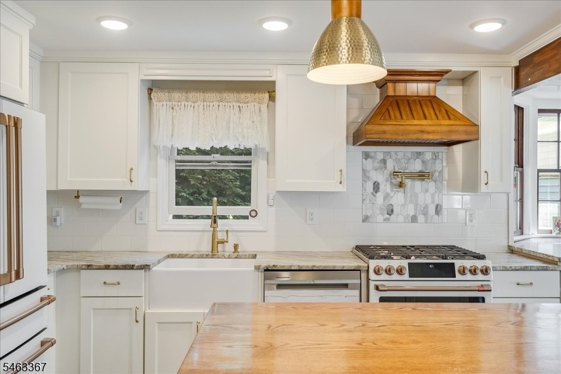 34 N Shore Trl Property Photo 11