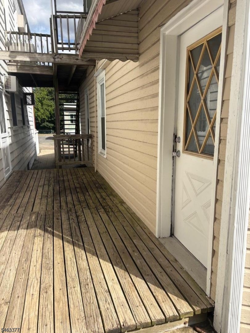 79 Midland Ave 1 Property Photo 3