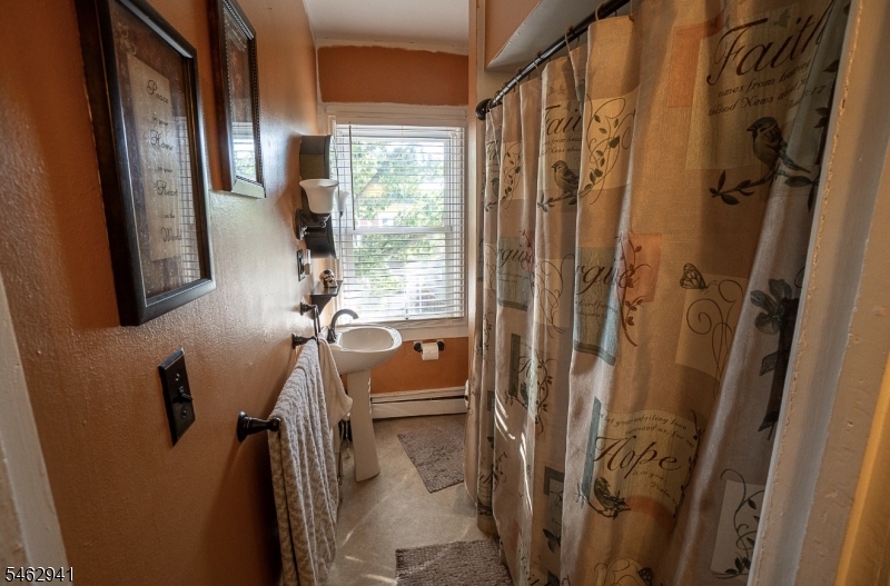 15 Lewis St Property Photo 5