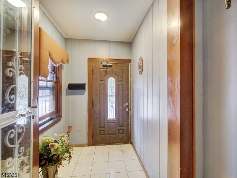 503 Franklin St Property Photo 3