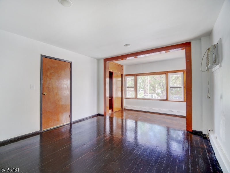 503 Franklin St Property Photo 7