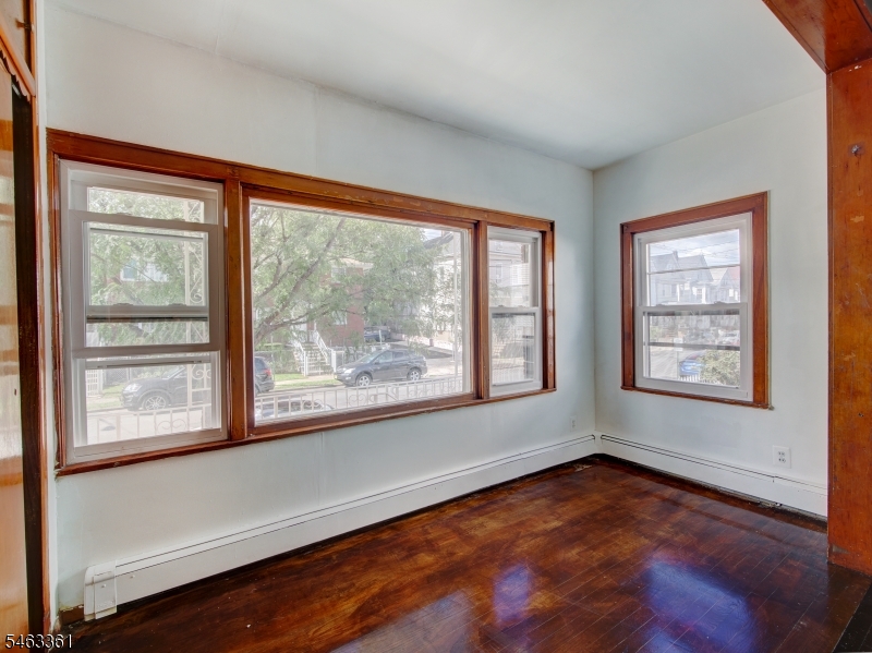 503 Franklin St Property Photo 8