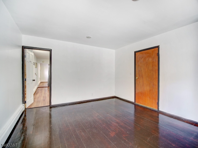 503 Franklin St Property Photo 9