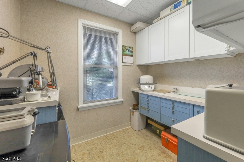 782 Valley Rd Property Photo 12