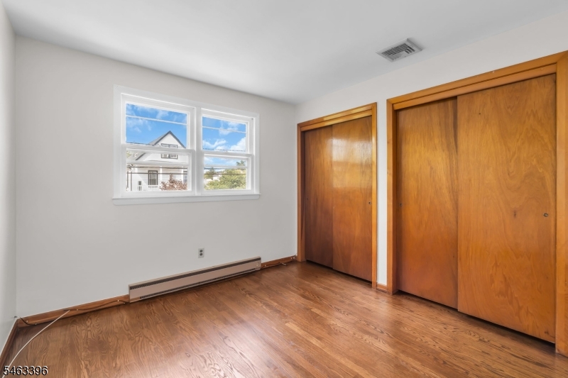 115 Van Riper Ave 2 Property Photo 12