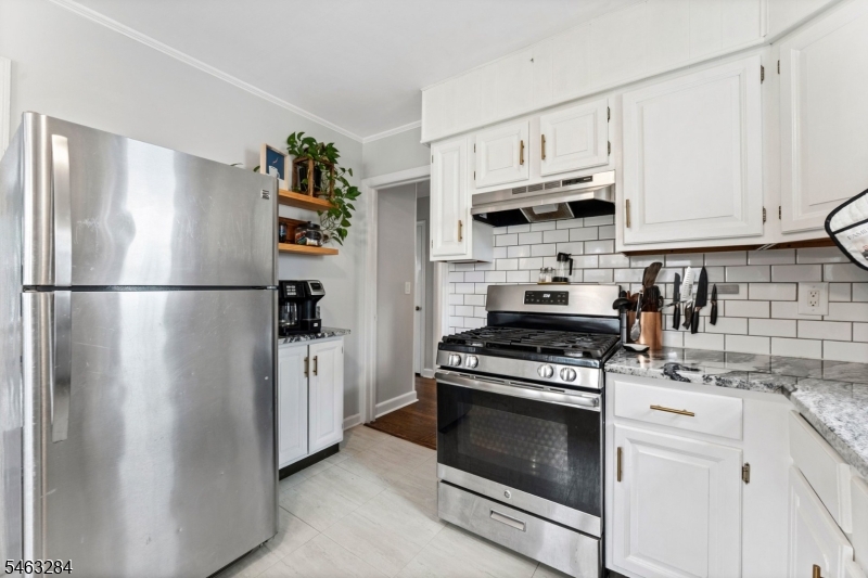151 Harris Ave Property Photo 15