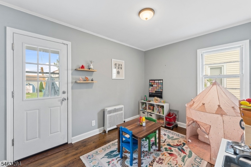 151 Harris Ave Property Photo 18