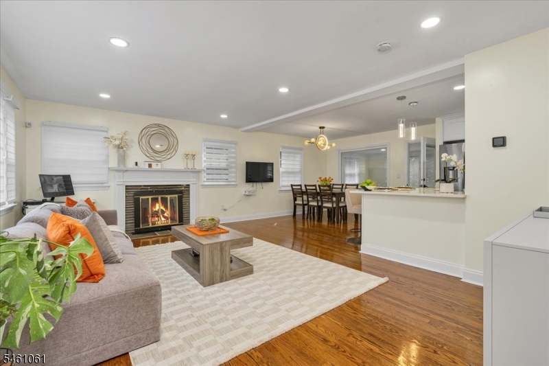 71 Willoughby Road Property Photo 3
