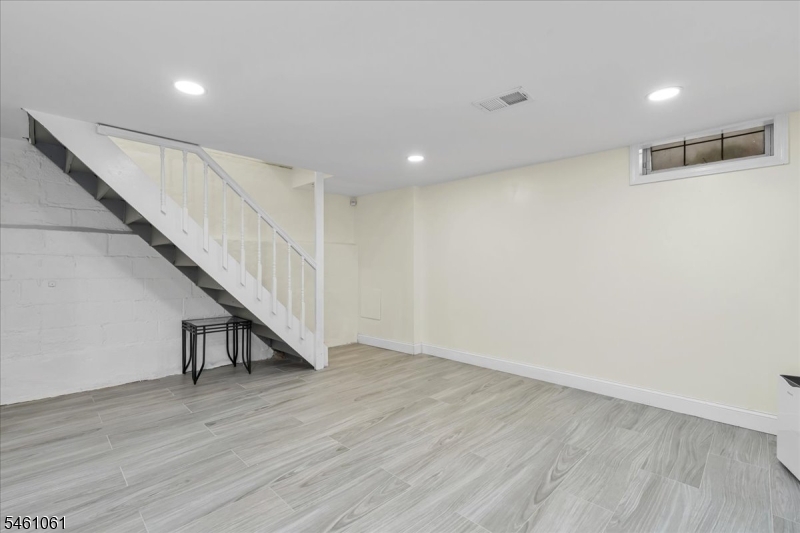 71 Willoughby Road Property Photo 25