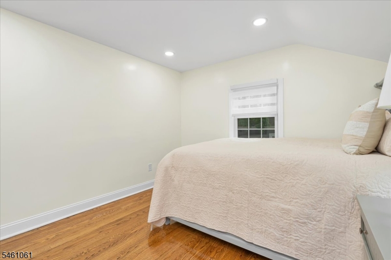 71 Willoughby Road Property Photo 32
