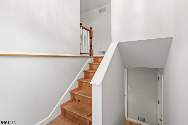 15 Partridge Rd Property Photo 3