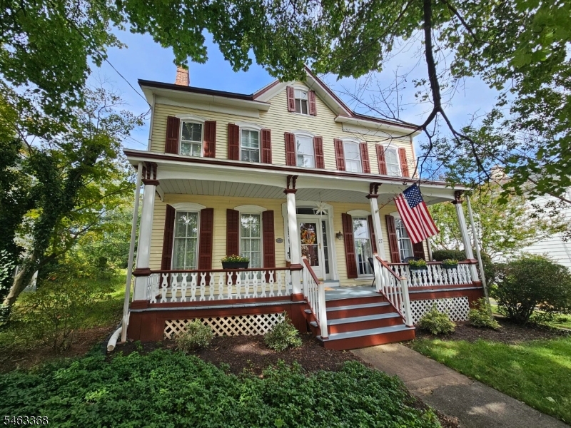 27 Bonnell St Property Photo 1