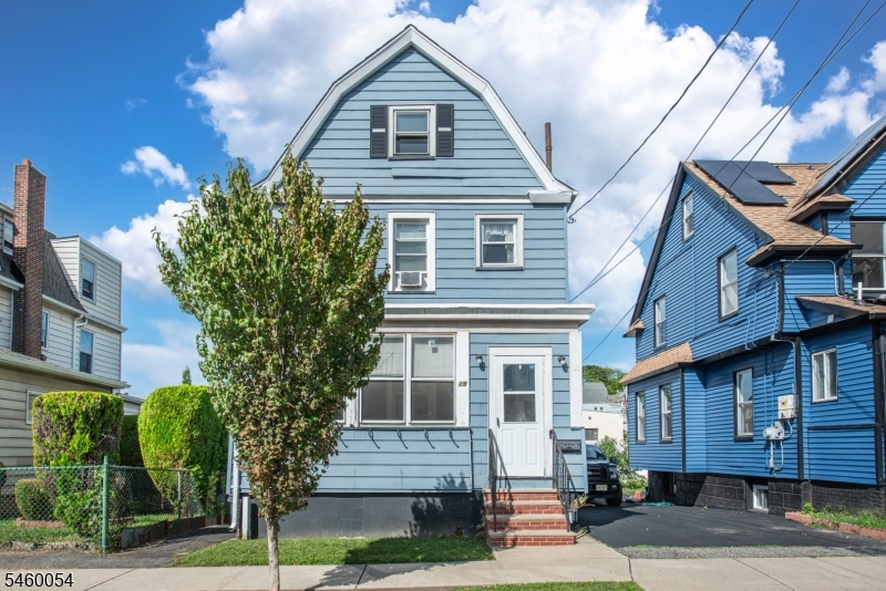 19 Whittlesey Ave Property Photo 1