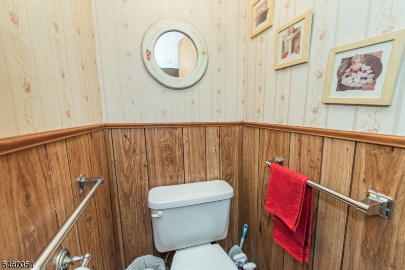 19 Whittlesey Ave Property Photo 12