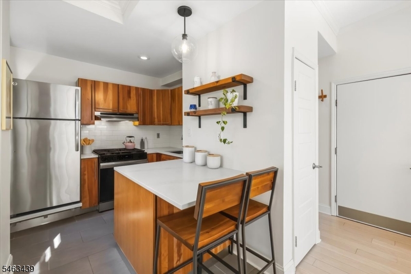 273 Monmouth St 273c Property Photo 10