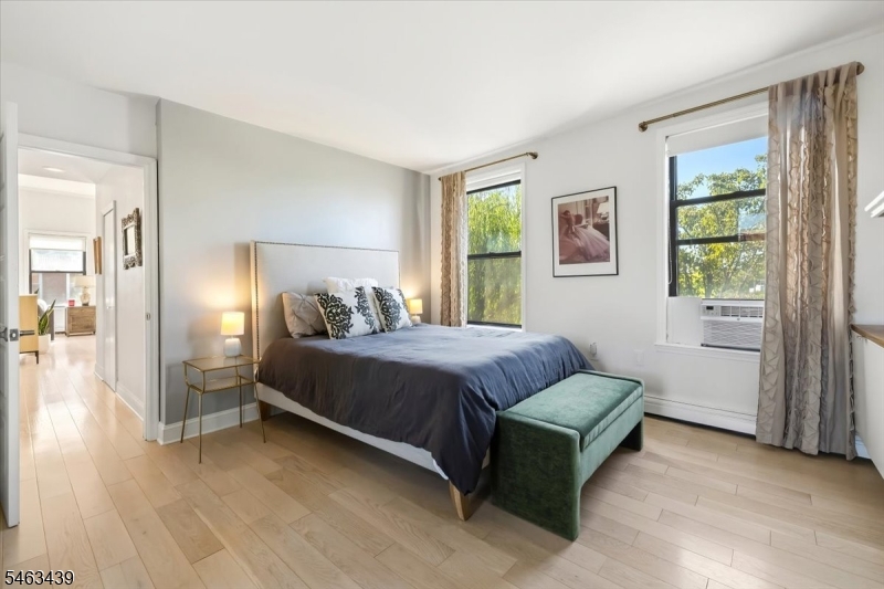 273 Monmouth St 273c Property Photo 13
