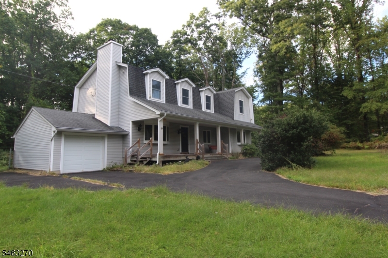24 Hillside Rd Property Photo 2