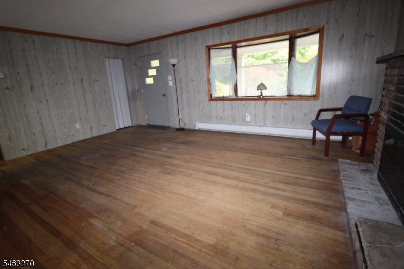 24 Hillside Rd Property Photo 10