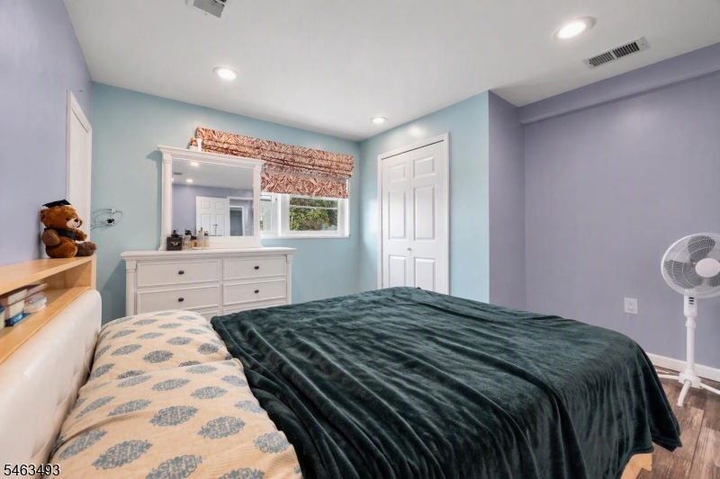 147 James St Property Photo 26