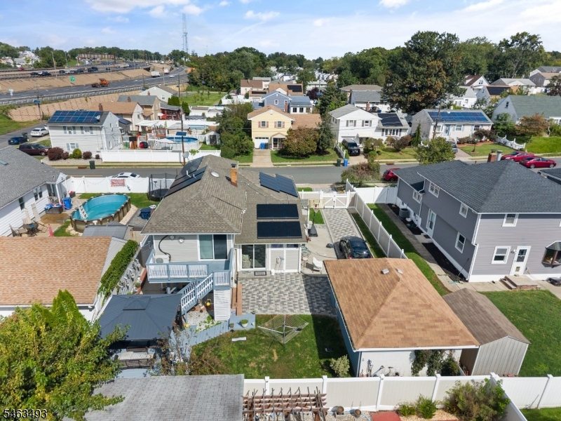 147 James St Property Photo 46