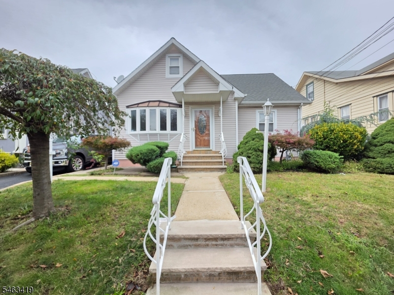 2013 Ingalls Ave Property Photo 1