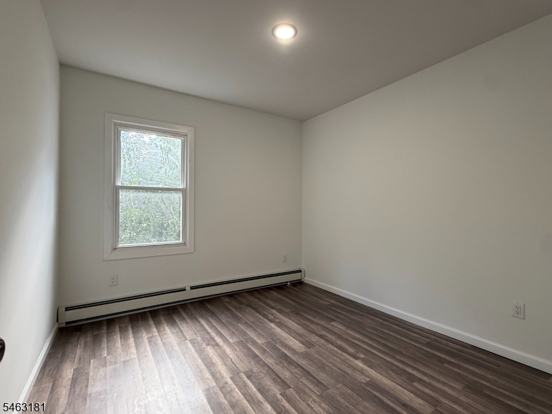 226 N Clinton St 1 Property Photo 2