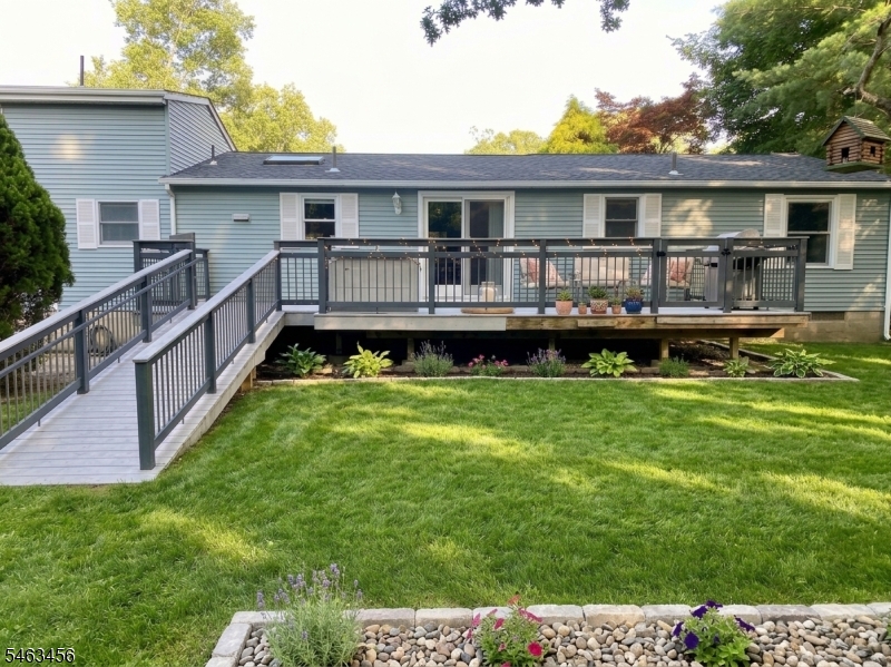 20 Wanaque Rd Property Photo 18