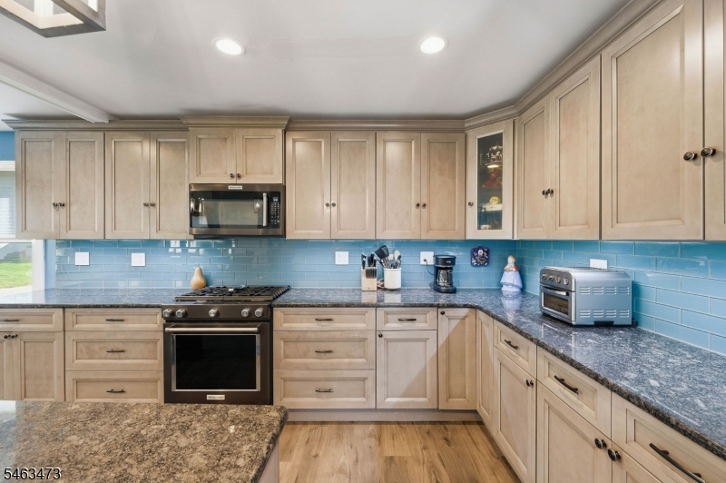 51 Princeton Ter Property Photo 17