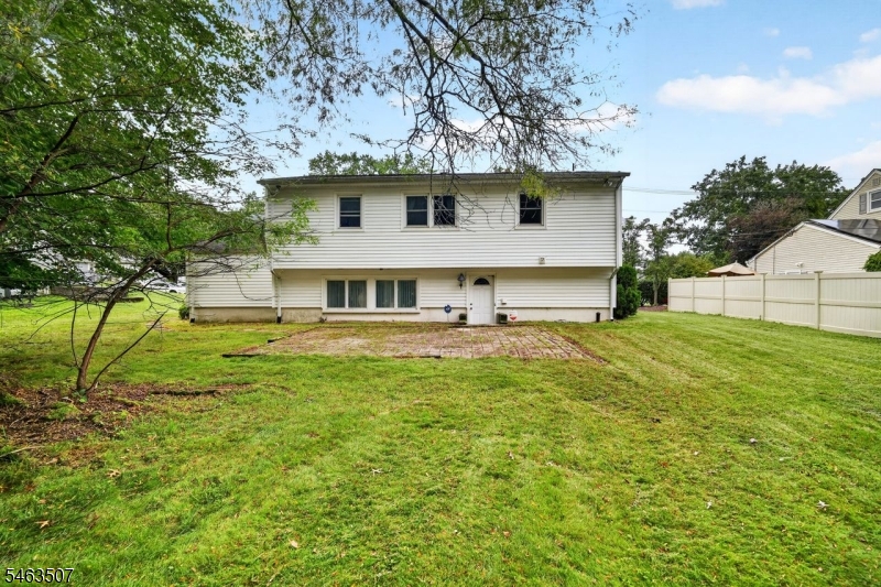 38 Sherwood Ave Property Photo 15