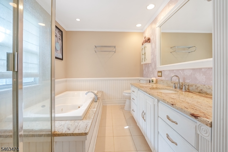 451 Delaware Rd Property Photo 18