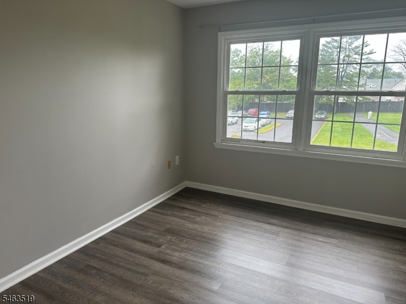 1027 Edpas Rd Property Photo 9