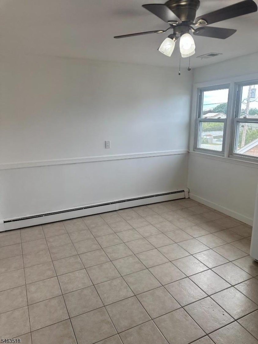 739 Lake Ave Property Photo 3