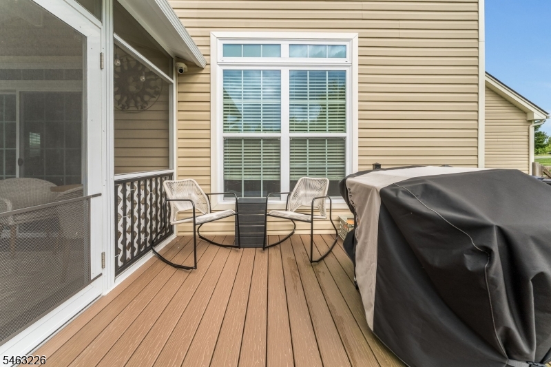 10 Highlands Way Property Photo 31
