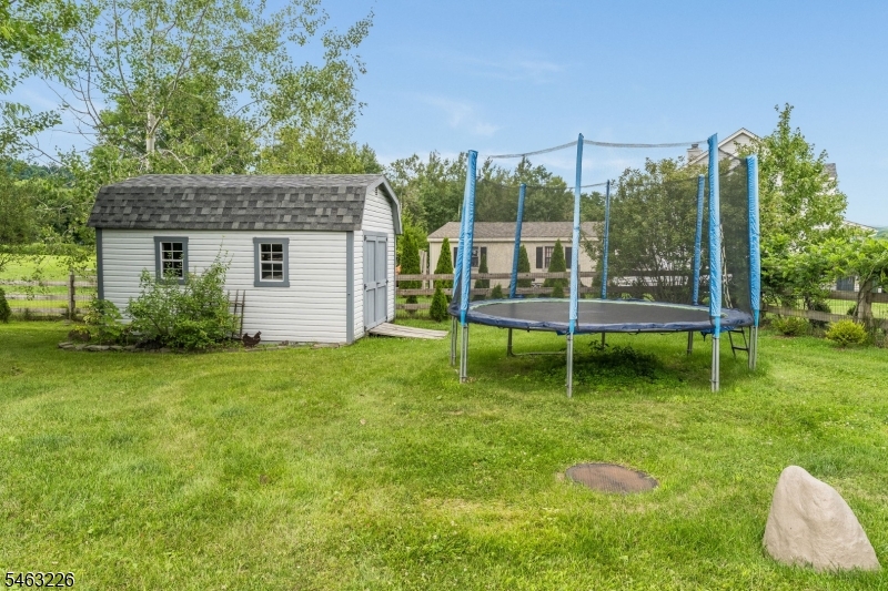 10 Highlands Way Property Photo 34
