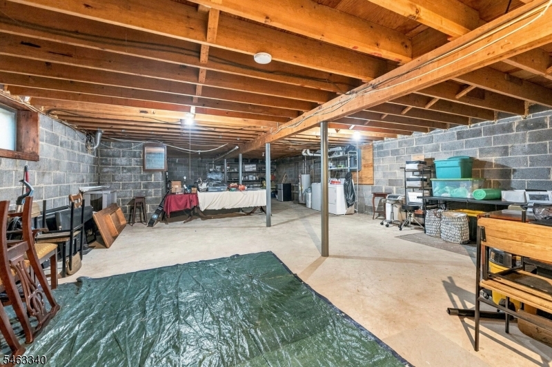 76 Farm Rd Property Photo 21