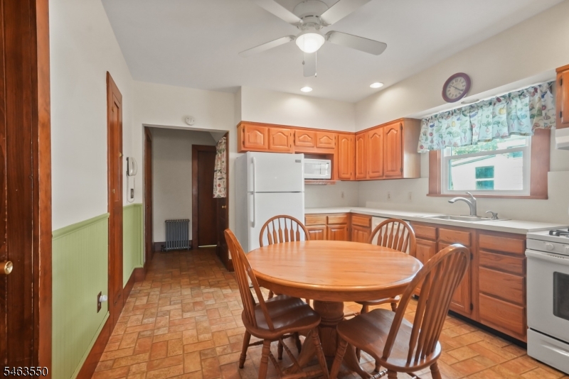 20 Wilson Ave Property Photo 9
