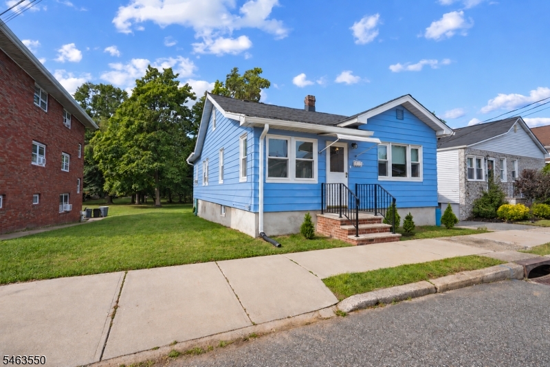 20 Wilson Ave Property Photo 28