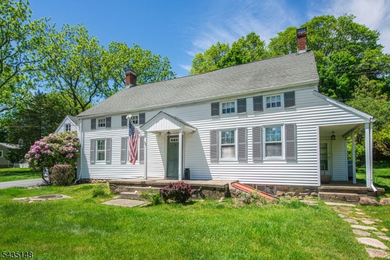 34 Unneberg Ave Property Photo 40