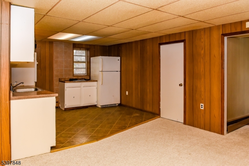 213 Otterhole Rd Property Photo 10