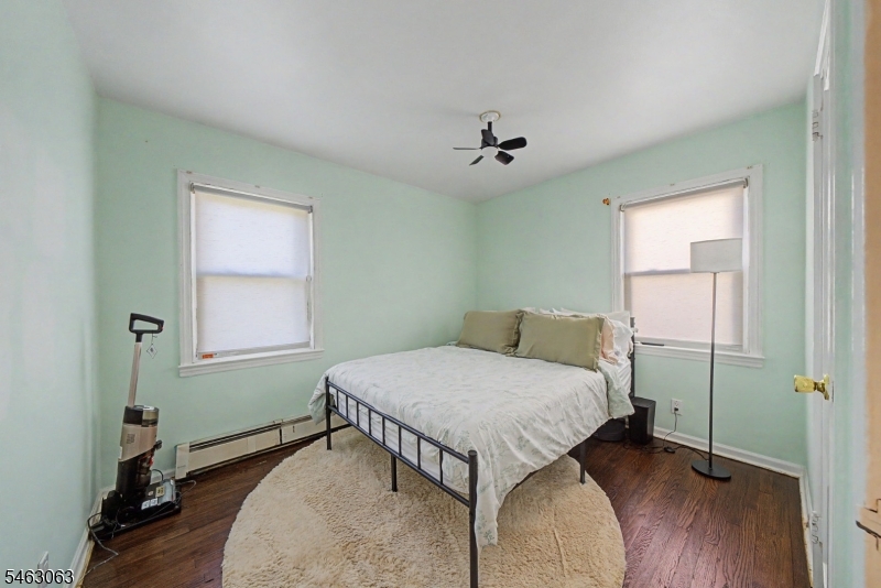 10 2nd St Property Photo 7