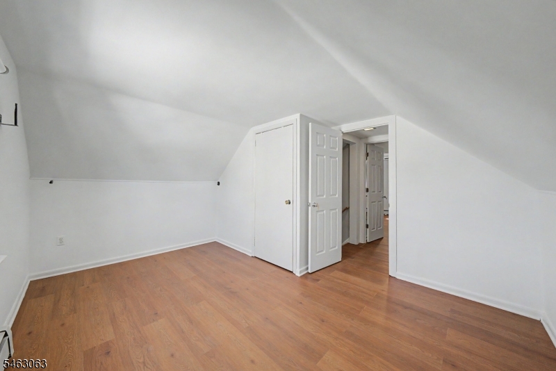 10 2nd St Property Photo 8
