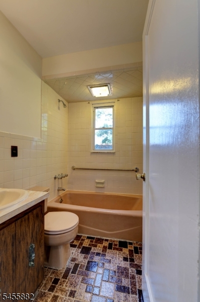 8 Tyler Ct Property Photo 9