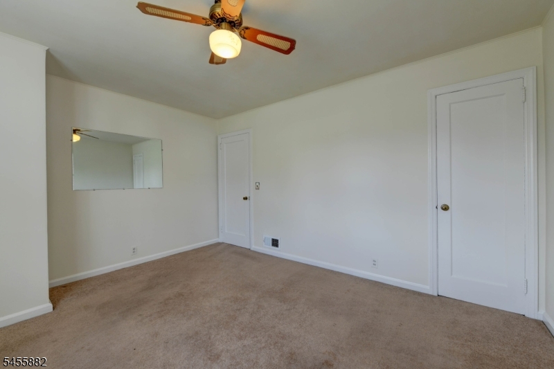 8 Tyler Ct Property Photo 13