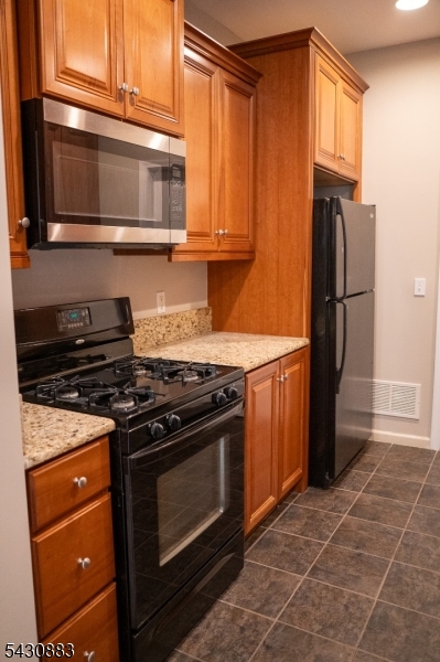 804 River Pl Property Photo 7